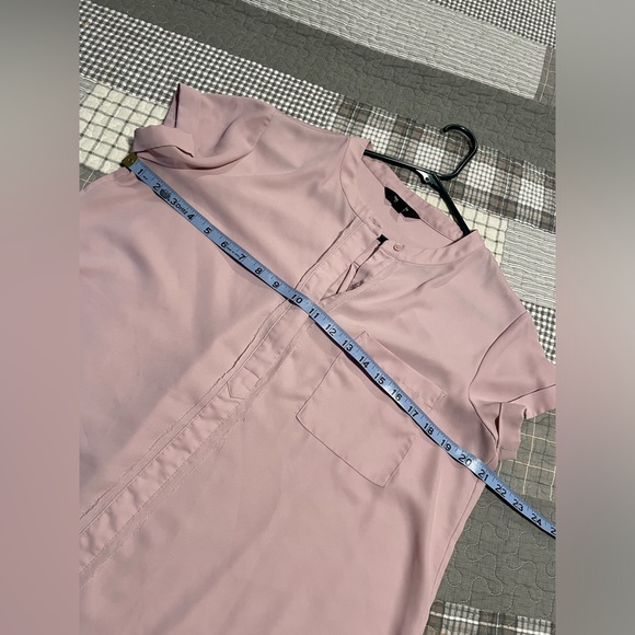 💗 Vera Wang Pink Blouse - Picture 8 of 8